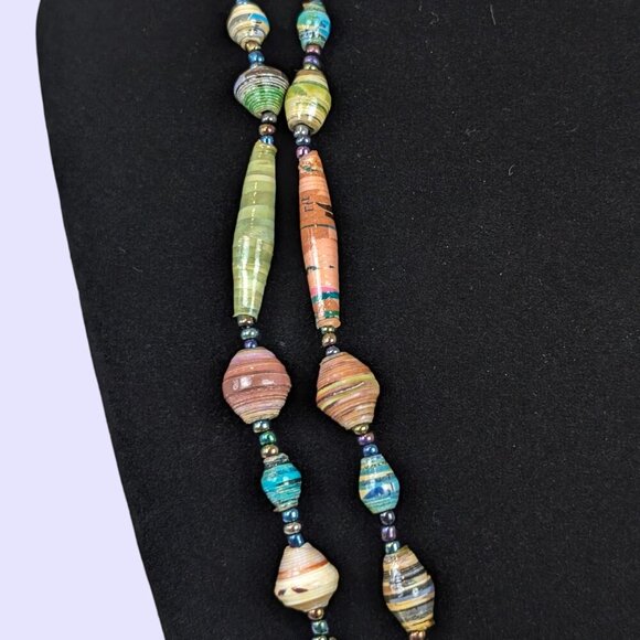 (2/$20) Long Rolled Wrapper Infinity Necklace - Picture 4 of 5